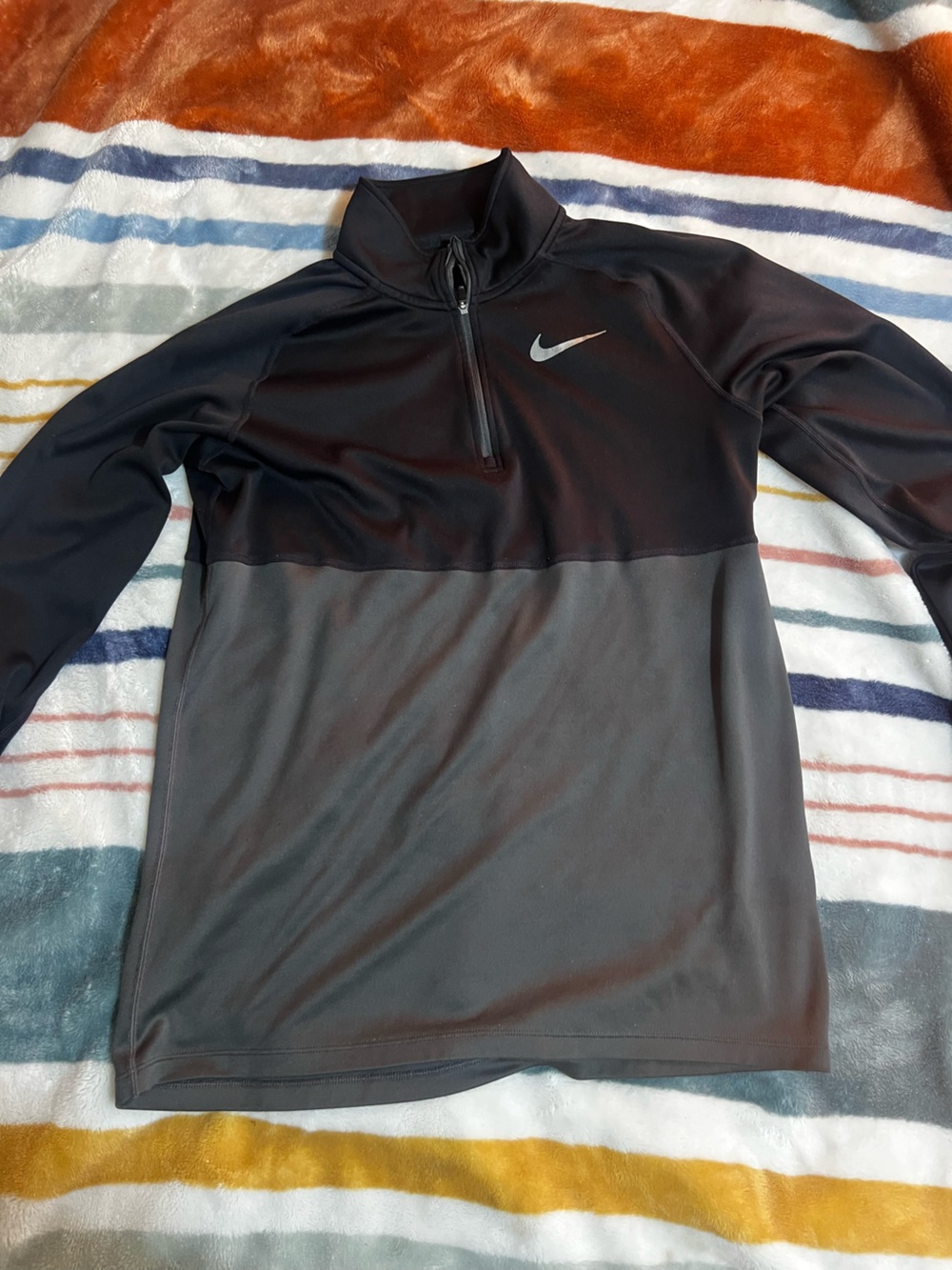 Nike Men’s Black & Dark Gray Half-Zip Performance Jacket